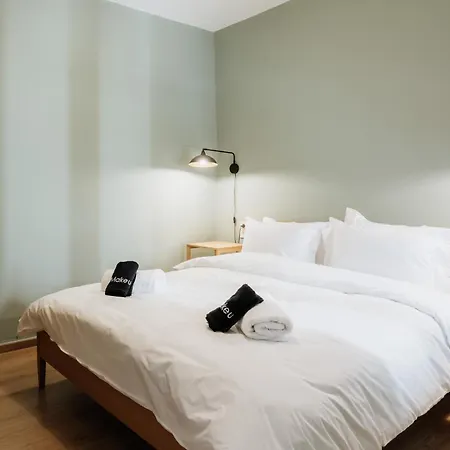 Canvas Color Your Stay Volos Buitenkant foto