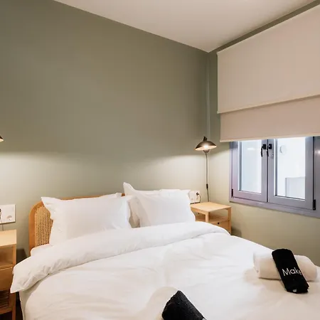Canvas Color Your Stay Volos Buitenkant foto