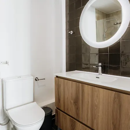 Canvas Color Your Stay Volos Buitenkant foto