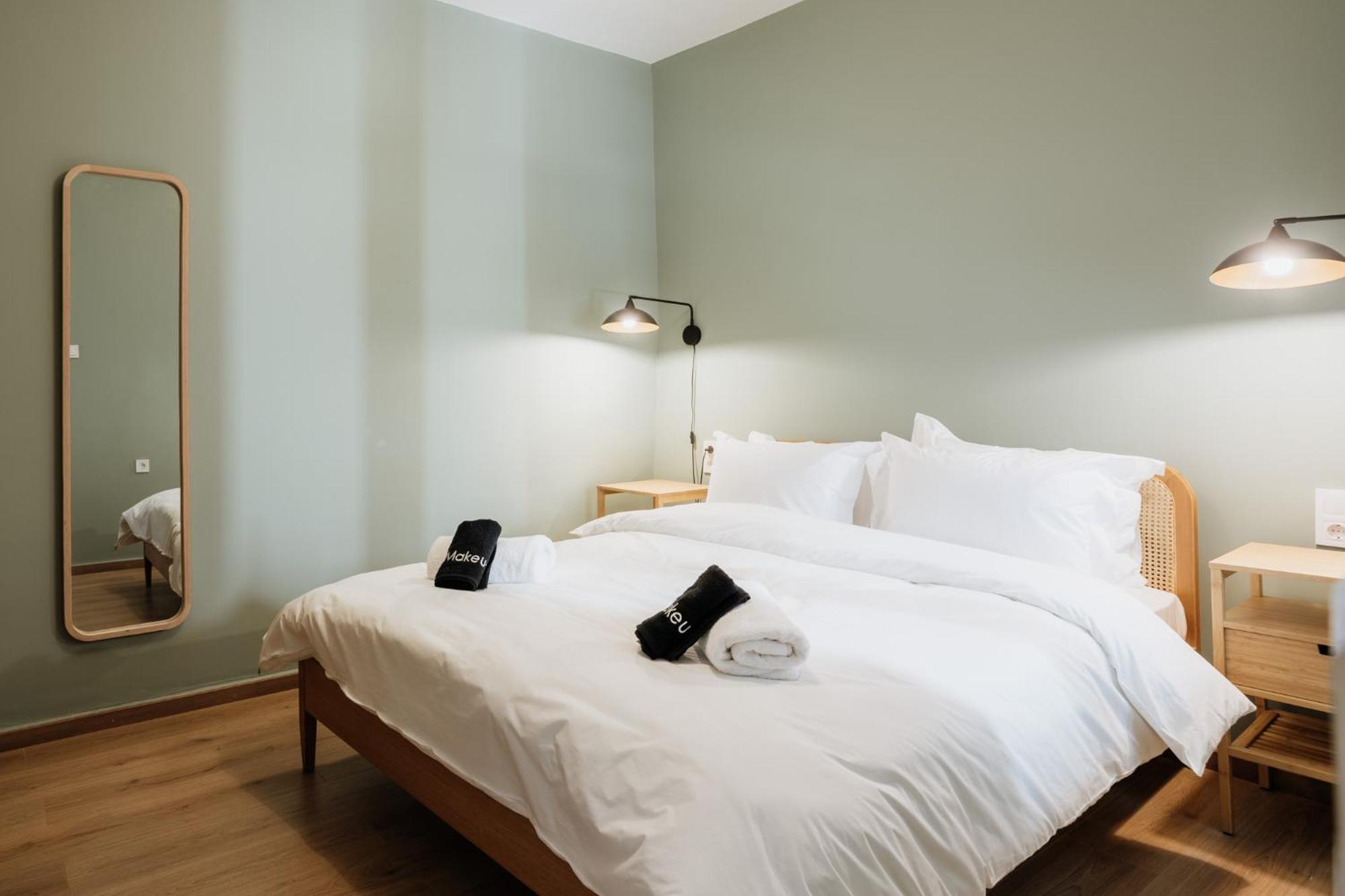 Canvas Color Your Apartment Volos